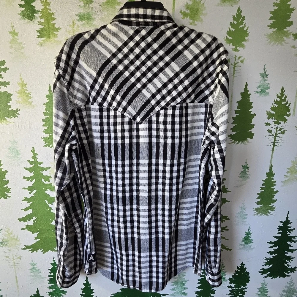 Men's Black and White Checkered Relaxed Shirt